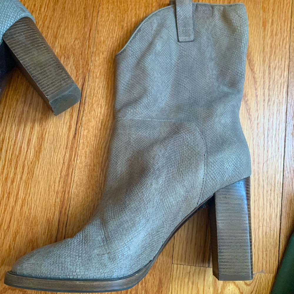 Mid calf grey- tan suede booties with block heel